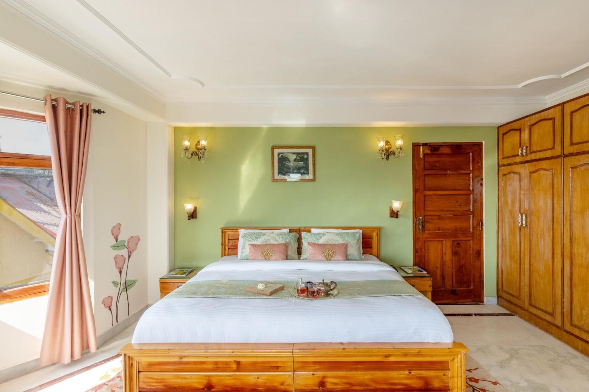 Alaya Stays Meridian Oak, Shimla Exterior photo